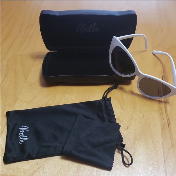 White Cat Eye Sunglasses - Picture 2 of 6